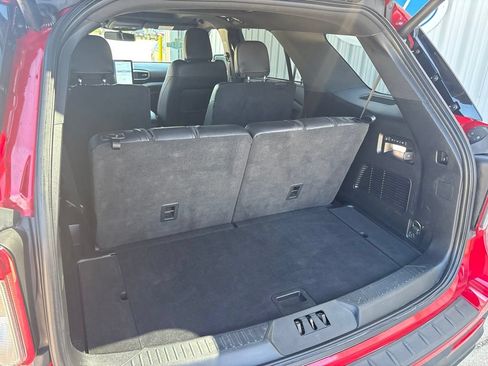 Used 2021 Ford Explorer ST w/ Equipment Group 401A AWD/4WD image 36
