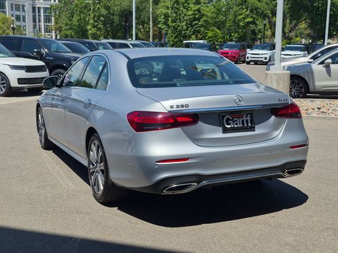 Used 2023 Mercedes-Benz E 350 4MATIC Sedan image 5