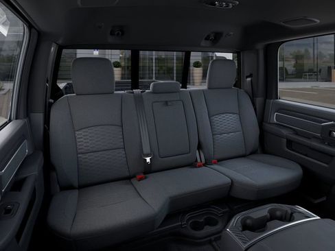 New 2026 RAM 2500 Big Horn AWD/4WD image 16