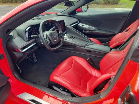 Used 2021 Chevrolet Corvette Stingray Coupe w/ Chrome Exterior Badge Package RWD image 12