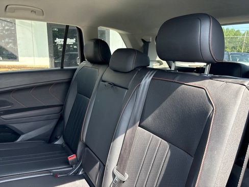 Used 2024 Volkswagen Tiguan Wolfsburg Edition FWD image 5