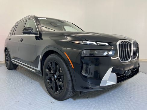 Used 2026 BMW X7 xDrive40i AWD/4WD image 7