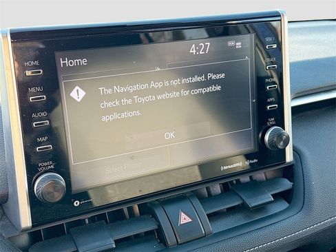 Used 2022 Toyota RAV4 XLE image 11