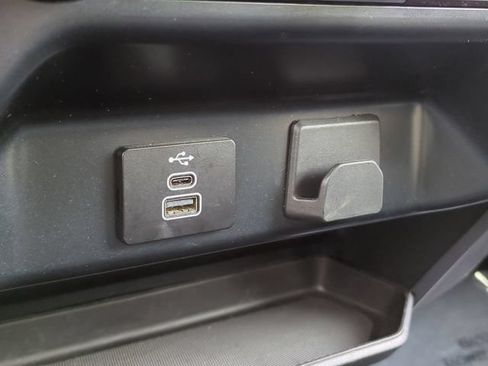 Used 2025 Ford F150 XLT w/ Equipment Group 301A Standard RWD image 20