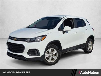 Used 2022 Chevrolet Trax LS w/ Tint and Cruise Package