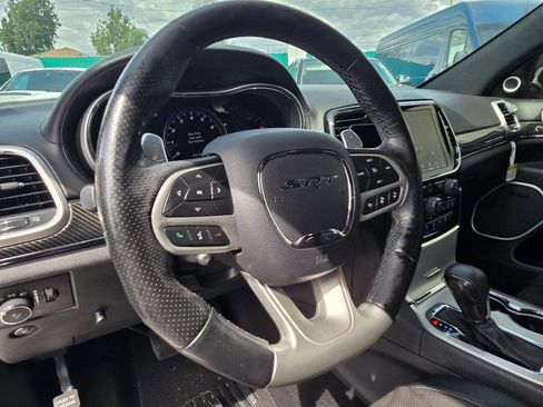 Used 2019 Jeep Grand Cherokee SRT image 10