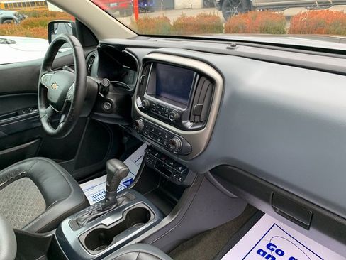 Used 2015 Chevrolet Colorado Z71 image 21