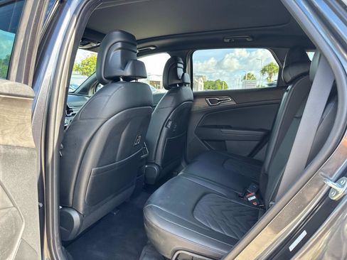 Used 2024 Kia Sportage X-Line w/ X-Line Premium Package AWD/4WD image 15