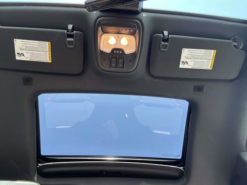 Used 2024 GMC Canyon AT4X image 16