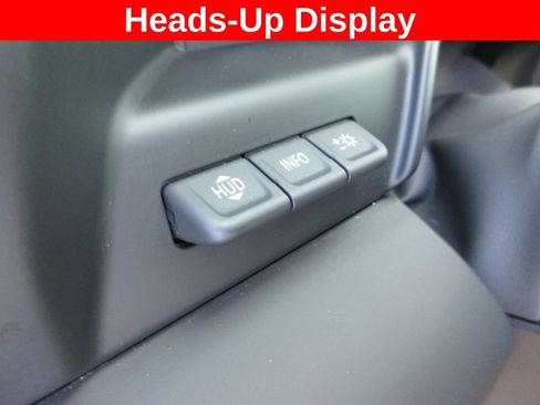 Used 2025 GMC Sierra 1500 AT4 w/ AT4 Premium Package AWD/4WD image 34