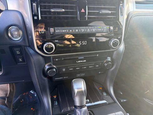 Used 2023 Lexus GX 460 Premium AWD/4WD image 22