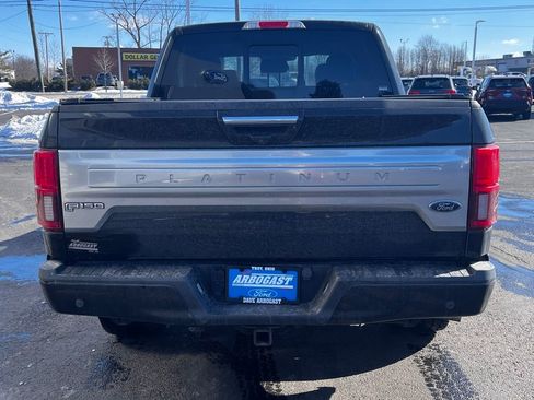 Used 2018 Ford F150 Platinum w/ Equipment Group 701A Luxury image 5
