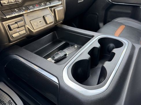 Used 2021 GMC Sierra 1500 AT4 image 28