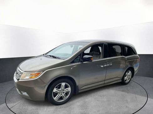 Used 2012 Honda Odyssey Touring image 3