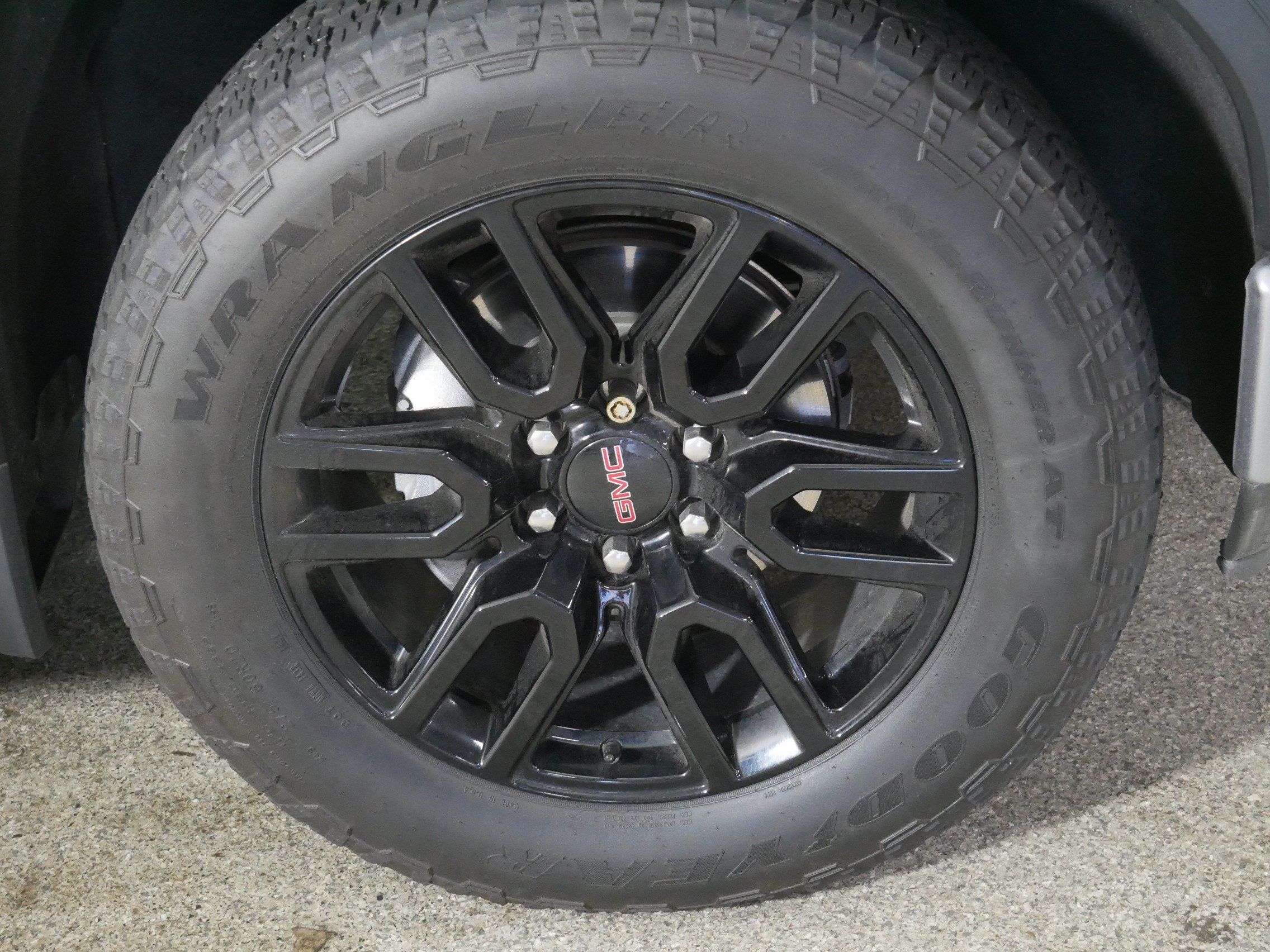 Certified 2021 GMC Sierra 1500 Elevation w/ X31 Off-Road Package AWD/4WD image 15