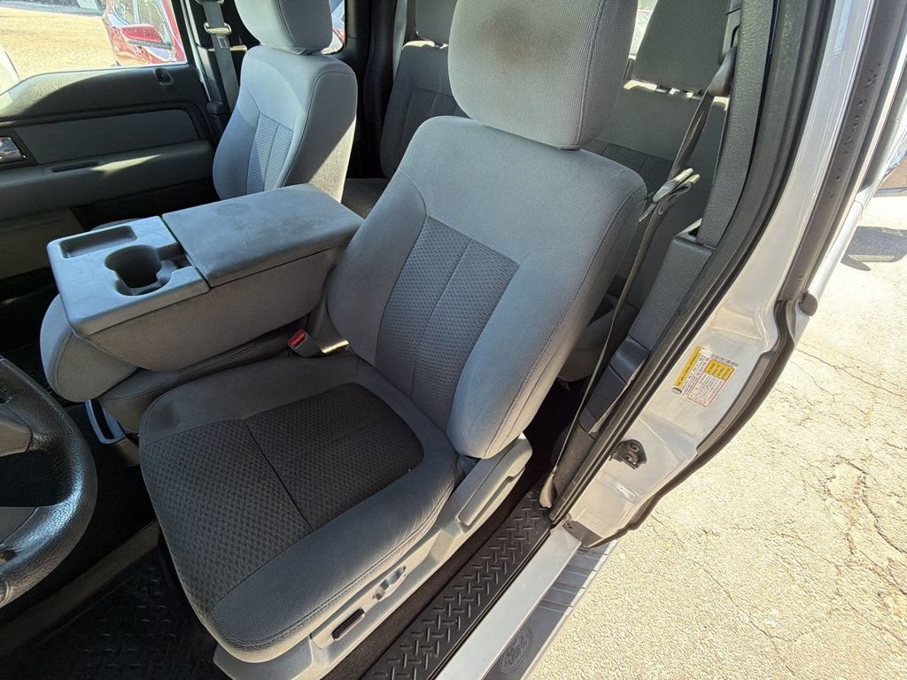 Used 2014 Ford F150 XLT w/ XLT Chrome Package RWD image 14