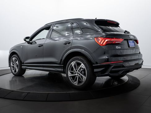 New 2025 Audi Q3 2.0T Premium image 5