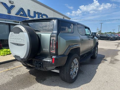 Used 2024 GMC Hummer EV 3X AWD/4WD image 4