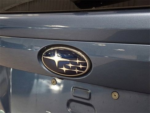 Certified 2021 Subaru Crosstrek 2.5i Limited w/ Moonroof Package 2 image 31