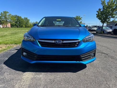 Used 2023 Subaru Impreza 2.0i Premium AWD/4WD image 2