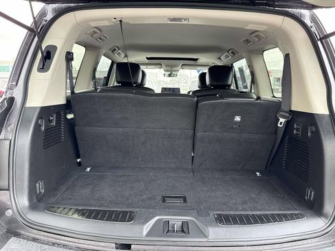 Used 2024 INFINITI QX80 Luxe AWD/4WD image 8