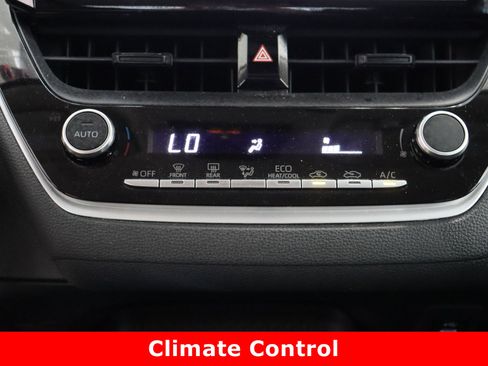 Certified 2024 Toyota Corolla LE image 18