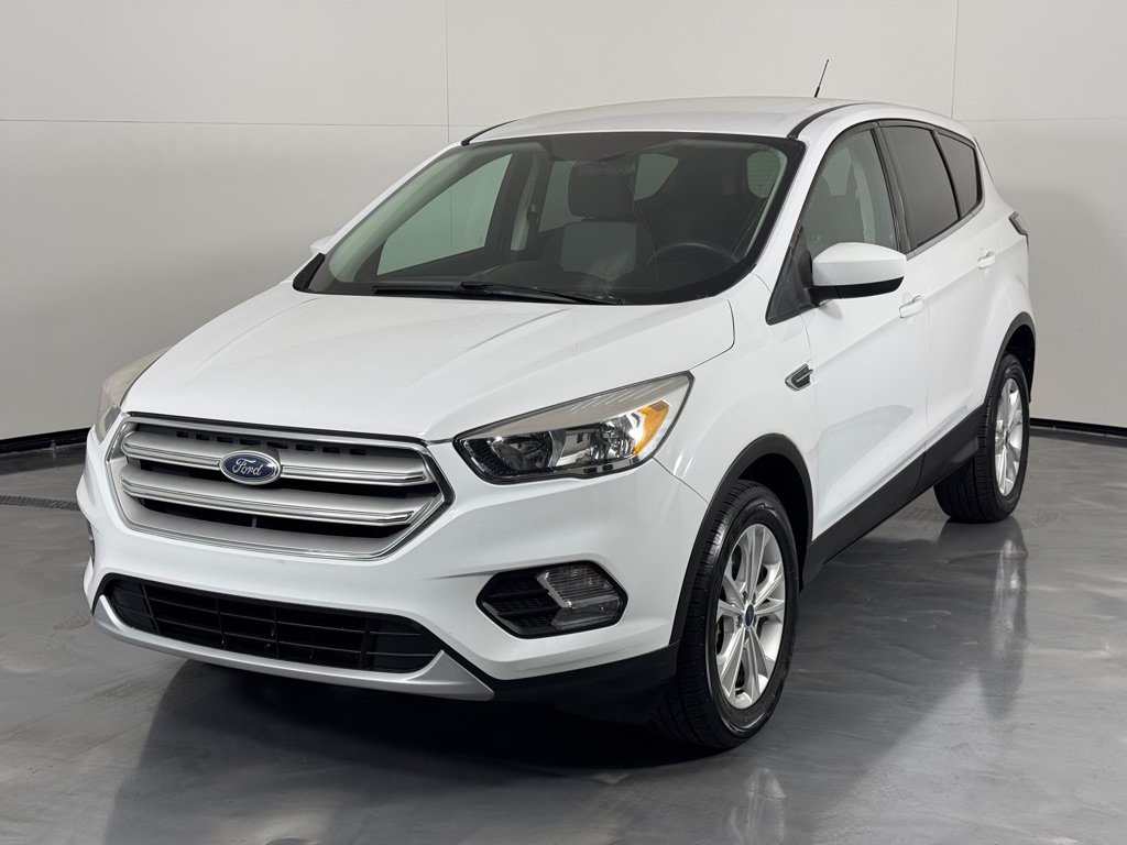 Used 2017 Ford Escape SE AWD/4WD image 9