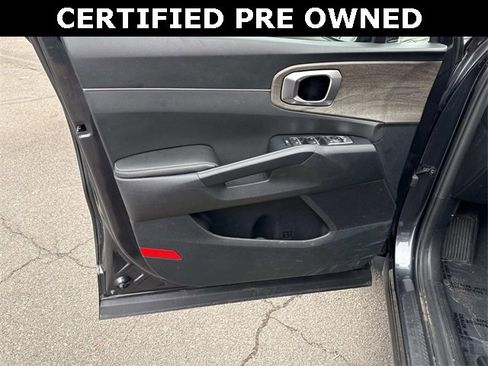 Used 2022 Kia Sorento X-Line EX image 13