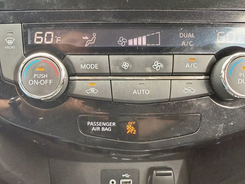 Used 2022 Nissan Rogue Sport SL image 23