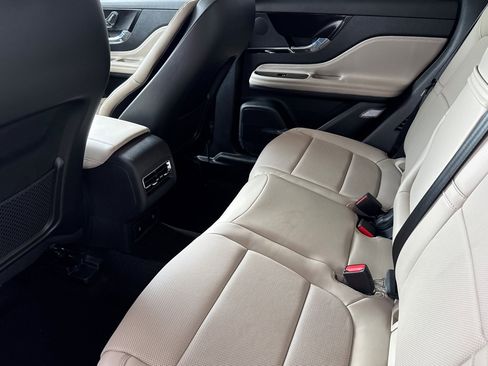 New 2025 Lincoln Corsair Reserve w/ Rear Removable Package Tray image 10