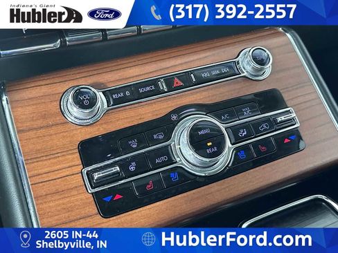Used 2022 Lincoln Aviator Grand Touring w/ Equipment Group 301A AWD/4WD image 18