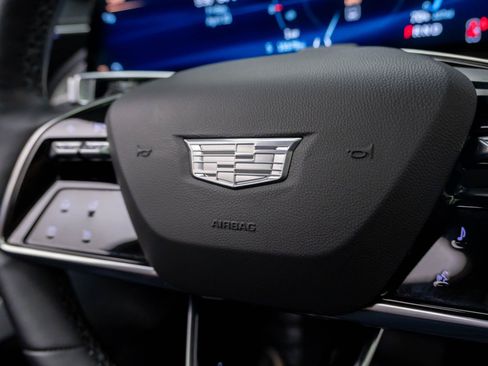 Certified 2025 Cadillac Lyriq Luxury w/ LPO, Floor Liner Package AWD/4WD image 25