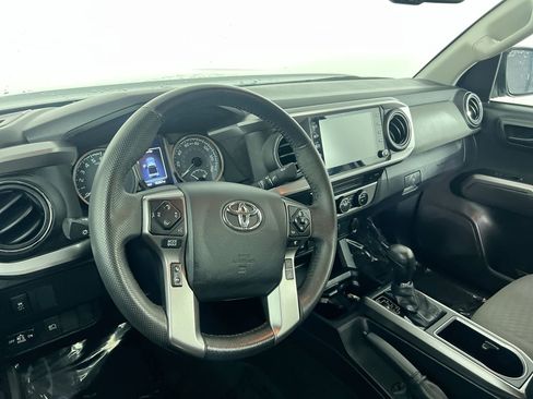 Used 2023 Toyota Tacoma SR5 RWD image 27