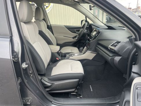 Used 2023 Subaru Forester image 16