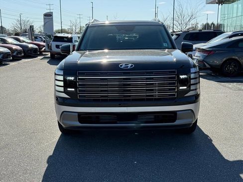 New 2026 Hyundai Palisade Limited FWD image 8