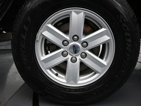 Used 2023 Ford F150 XL w/ XL Chrome Appearance Package AWD/4WD image 22