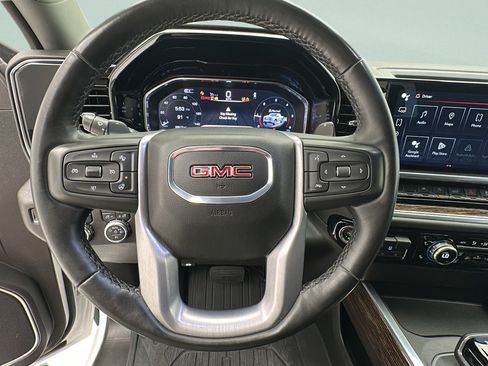 Used 2024 GMC Sierra 1500 Elevation w/ X31 Off-Road Package AWD/4WD image 16