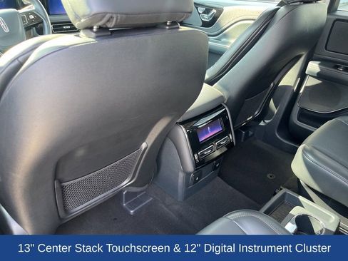Used 2025 Lincoln Aviator 2WD image 13