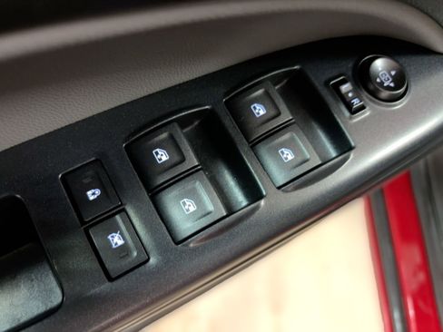 Used 2021 Chevrolet Colorado W/T w/ Custom Special Edition image 11