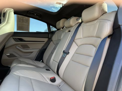 Certified 2021 Porsche Taycan 4S image 28