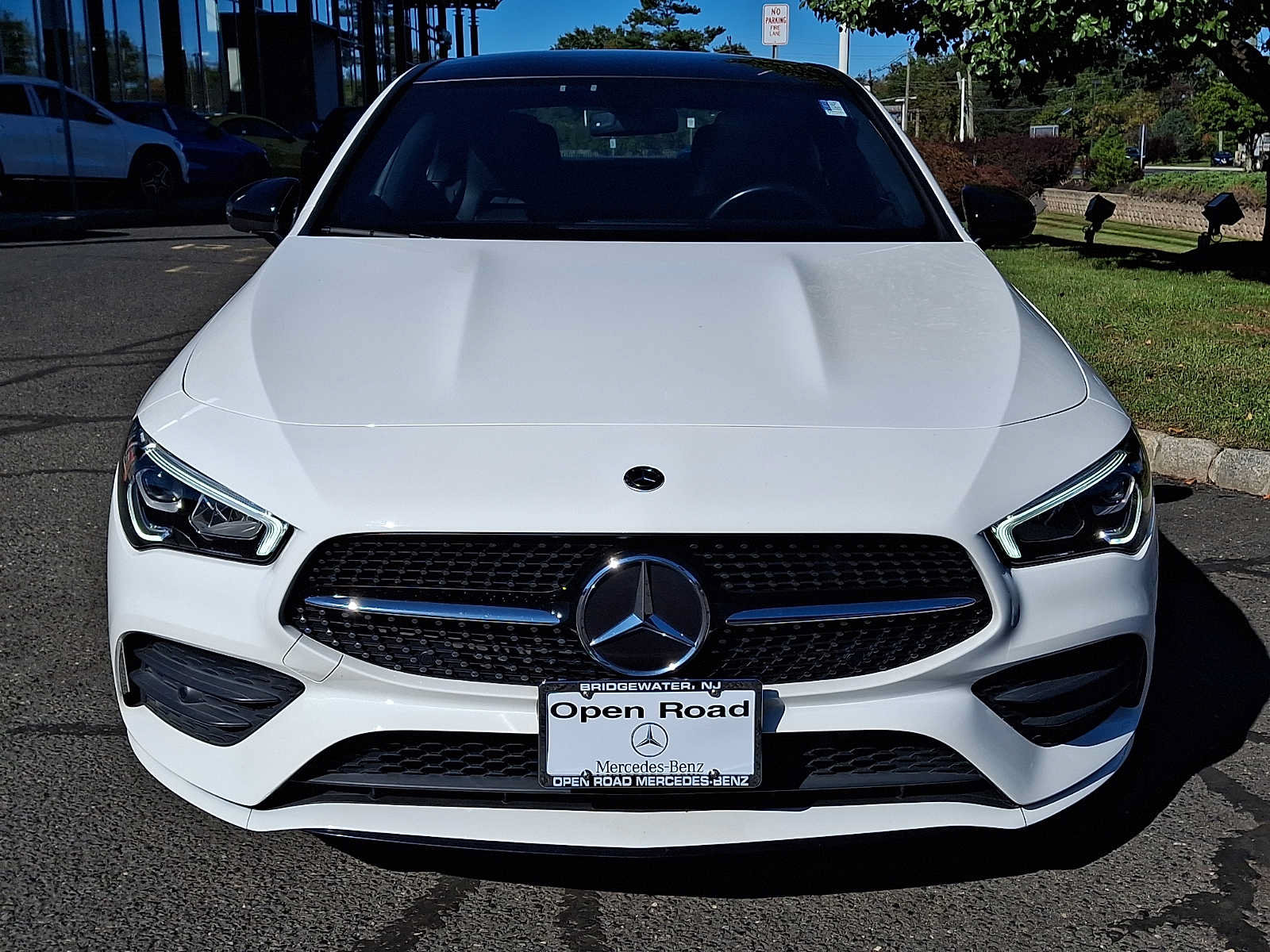 Used 2023 Mercedes-Benz CLA 250 4MATIC image 2
