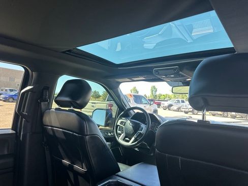Used 2017 Ford F150 Lariat w/ Equipment Group 502A Luxury AWD/4WD image 27