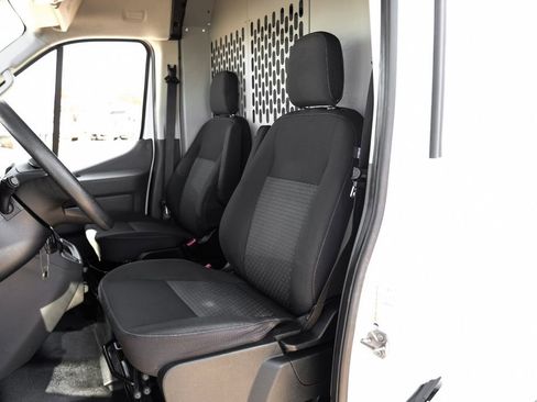 Used 2023 Ford Transit 250 Medium Roof AWD image 30