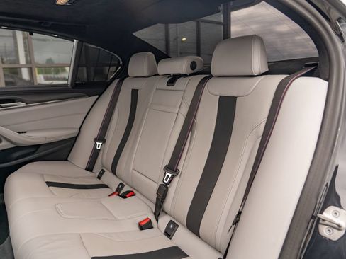 Used 2023 BMW M5 w/ Competition Package AWD/4WD image 19
