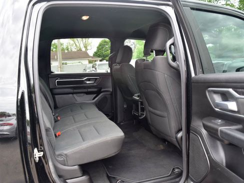 Used 2023 RAM 1500 Big Horn AWD/4WD image 36