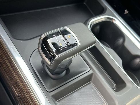 New 2026 GMC Sierra 1500 Elevation w/ LPO, Elevation Black Package RWD image 13