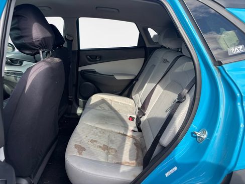 Used 2022 Hyundai Kona SEL FWD image 21