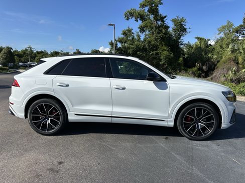 Certified 2023 Audi SQ8 Prestige w/ Prestige Package AWD/4WD image 3