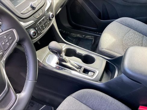 Certified 2023 Chevrolet Equinox LT image 16