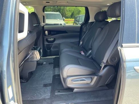 New 2026 Kia Carnival SX Prestige FWD image 18